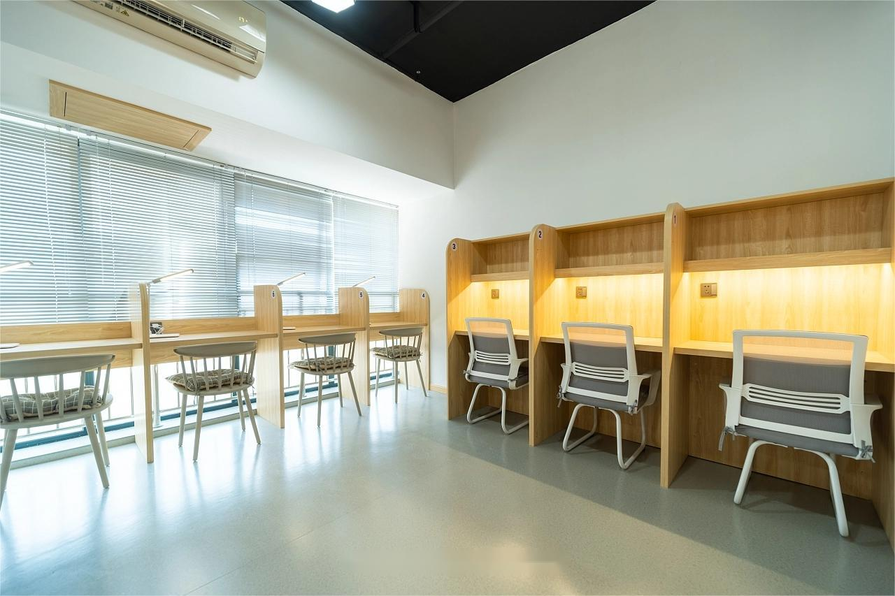 AI动漫学能社：构建安全、开放、共享的学习生态(图1)