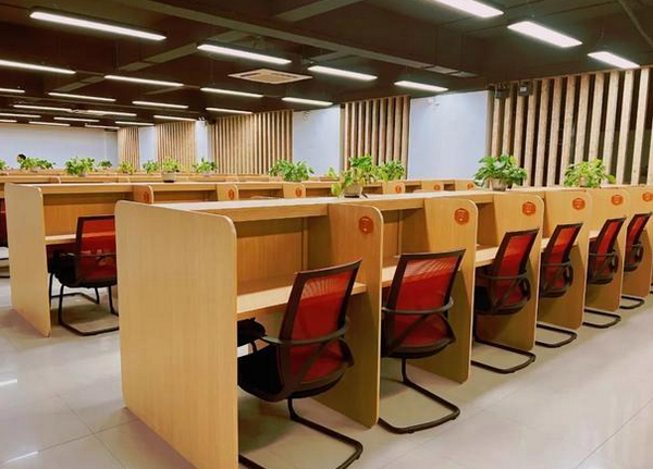 科技赋能艺术，AI动漫学能社课程开启全新视觉盛宴(图1)