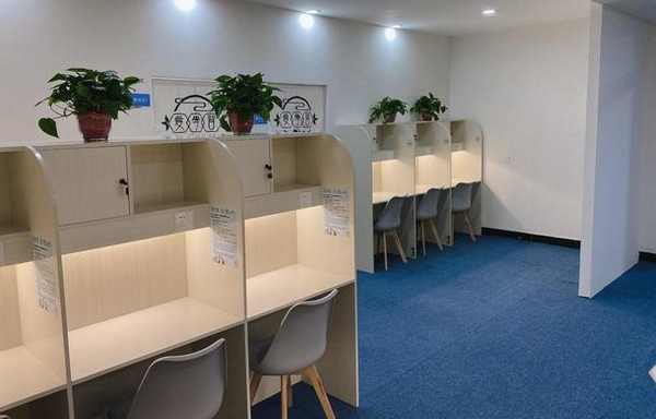 便捷AI动漫学能社，为你的动画梦想加速(图1)