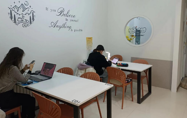 探索AI动漫的奥秘：学能社邀你共赴科技艺术之旅(图1)