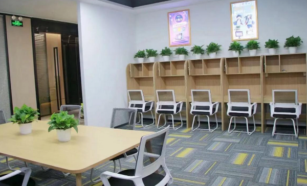 引领科技潮流，AI学能社重塑学习版图(图1)